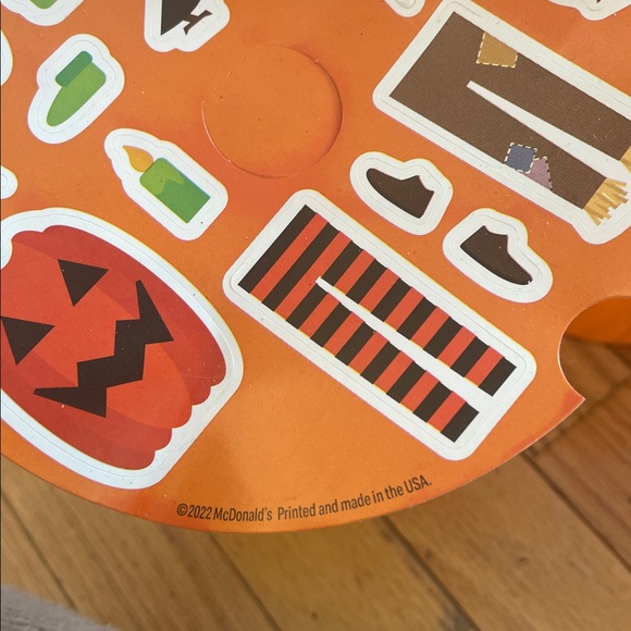 Set of two McDonald’s boo bucket with stickers - Picture 5 of 6